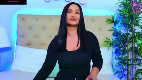 daliyaa_ online show from 10.02.25