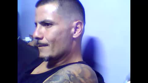 Snapshot of dallaslove23 chatting on 10.02.25 dallaslove23 online show from 10.02.25