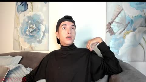 Snapshot of dallen_grant chatting on 11.04.25 Dallen Grant online show from 11.04.25