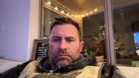 Snapshot of dalycummingsiii chatting on 12.16.25 dalycummingsiii online show from 12.16.25