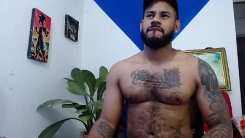 Snapshot of damian64436171 chatting on 01.17.25 damian64436171 online show from 01.17.25