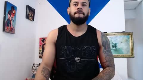 Snapshot of damian64436171 chatting on 02.24.25 damian64436171 online show from 02.24.25