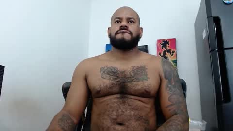 Snapshot of damian64436171 chatting on 02.19.26 damian64436171 online show from 02.19.26