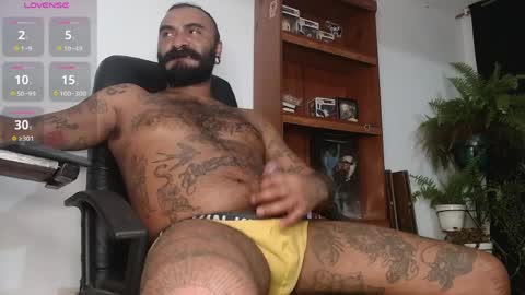 Snapshot of damian_darkside_ chatting on 03.30.26 Damian online show from 03.30.26