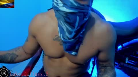 Snapshot of damian_torner chatting on 06.27.26 Damian torner online show from 06.27.26