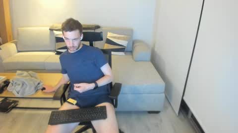 Snapshot of damiano007 chatting on 02.12.25 CockandLoad online show from 02.12.25