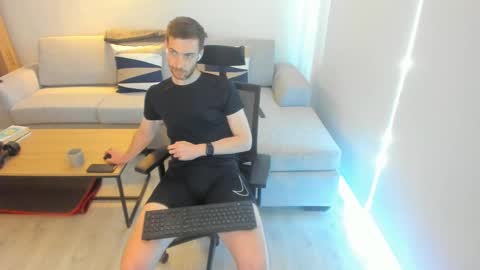 Snapshot of damiano007 chatting on 02.16.25 CockandLoad online show from 02.16.25