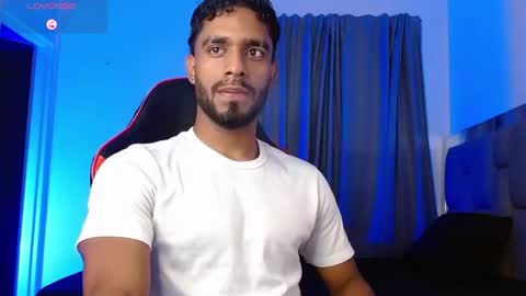 Snapshot of damiano_walker chatting on 06.25.26 damiano_walker online show from 06.25.26