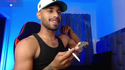 Snapshot of damiano_walker chatting on 07.17.26 damiano_walker online show from 07.17.26