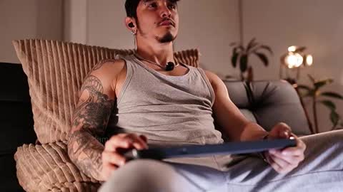 insta damn8   --------  online show from 02.10.26