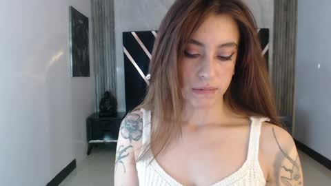 Snapshot of damiaoshun_ch chatting on 05.14.26 Damia online show from 05.14.26