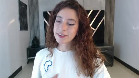 Snapshot of damiaoshun_ch chatting on 06.08.26 Damia online show from 06.08.26