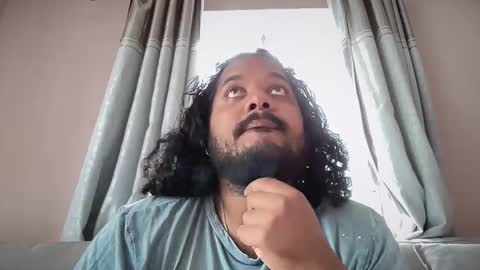 Snapshot of damien0715 chatting on 11.11.25 Dams Evans online show from 11.11.25