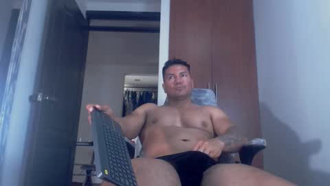 dammuscle online show from 11.23.25