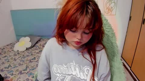 Snapshot of damn_that_booty chatting on 09.23.25 Criss online show from 09.23.25