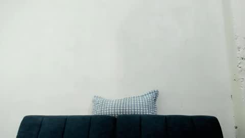 Snapshot of damnperfectxx chatting on 12.22.25 damnperfectxx online show from 12.22.25