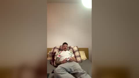 damo111694 online show from 02.25.26