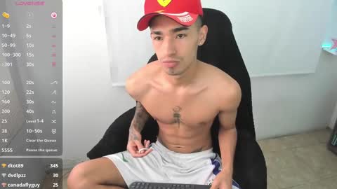 Snapshot of damon_333 chatting on 02.22.25 Damon online show from 02.22.25