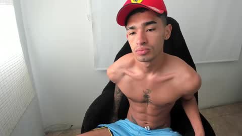 Snapshot of damon_333 chatting on 02.25.25 Damon online show from 02.25.25