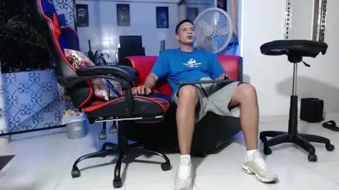 Snapshot of damyan_2003 chatting on 01.03.25 damyan_2003 online show from 01.03.25