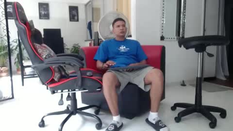 Snapshot of damyan_2003 chatting on 01.03.25 damyan_2003 online show from 01.03.25