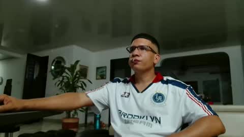 Snapshot of damyan_2003 chatting on 04.02.26 damyan_2003 online show from 04.02.26