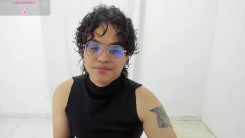 Diane Blosson online show from 02.12.26