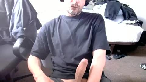 Snapshot of dan_demps chatting on 05.15.26 dan_demps online show from 05.15.26
