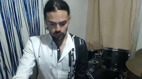 Snapshot of dan_khemeia chatting on 02.01.26 Dan Khemeia online show from 02.01.26
