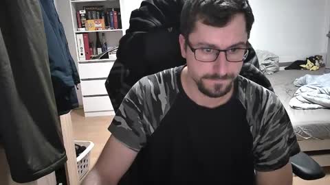 King Dan online show from 01.01.25