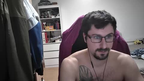 King Dan online show from 02.11.25