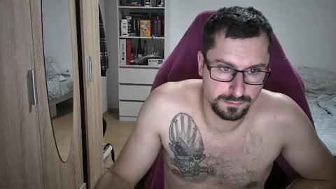 King Dan online show from 10.24.25