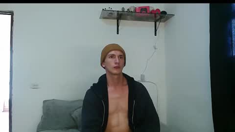 Snapshot of dan_yagami chatting on 03.11.25 Dan and Noah online show from 03.11.25