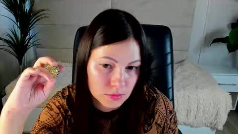 Snapshot of dana_dom chatting on 11.24.25 Dana Dom online show from 11.24.25