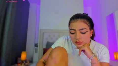 Snapshot of dana_haze chatting on 02.22.25 Dana online show from 02.22.25