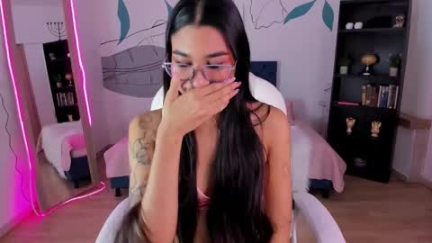dana_paula online show from 11.21.25