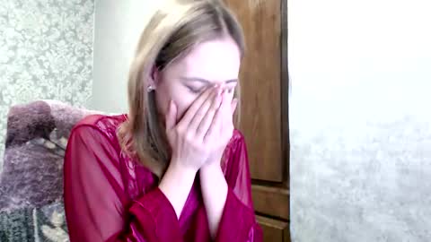 Snapshot of dana_smilex chatting on 10.06.25 Dana SmileX online show from 10.06.25