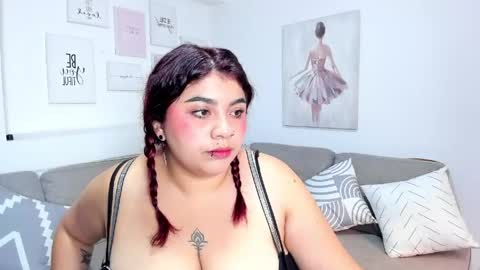 dana_sophiia online show from 04.20.26