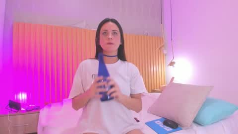 Snapshot of danaalamiri chatting on 09.28.25 danaalamiri online show from 09.28.25