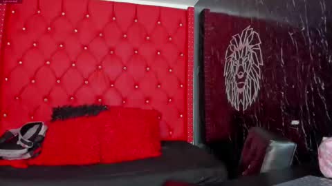    online show from 03.04.25