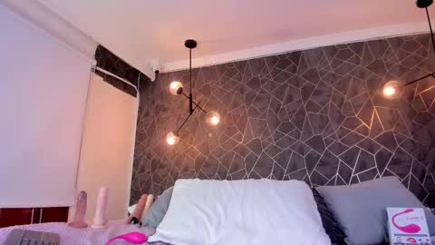    online show from 10.31.25