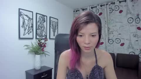 Danaa Rey online show from 02.19.25