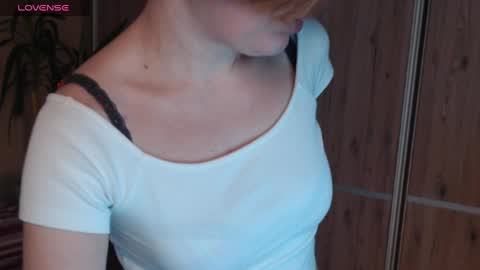 danbie_leen online show from 02.21.25