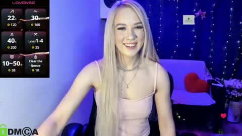dances_queen online show from 06.10.26