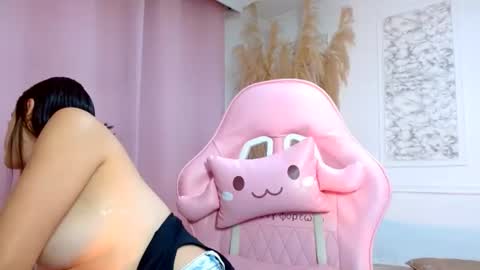 Danella Houston online show from 07.25.26
