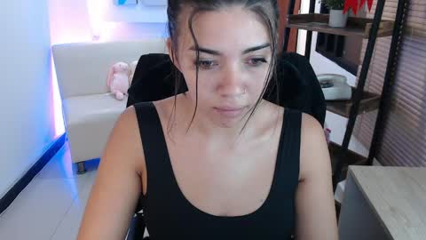 Veronica online show from 04.24.26