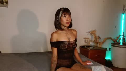Snapshot of dani_angel_ chatting on 02.21.25 Dani online show from 02.21.25