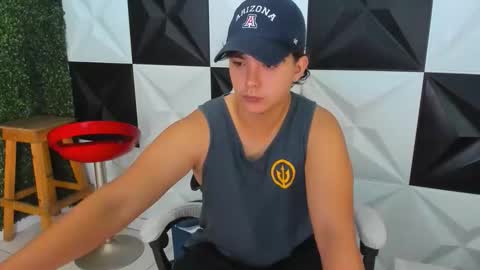 Snapshot of dani_cumboy chatting on 11.16.25 dani_cumboy online show from 11.16.25