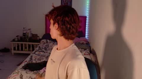 Snapshot of dani_dancer chatting on 12.16.25 Dani Dancer online show from 12.16.25