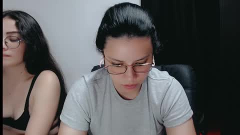 Snapshot of dani_jocelyn chatting on 01.15.25 dani y jocelyn online show from 01.15.25